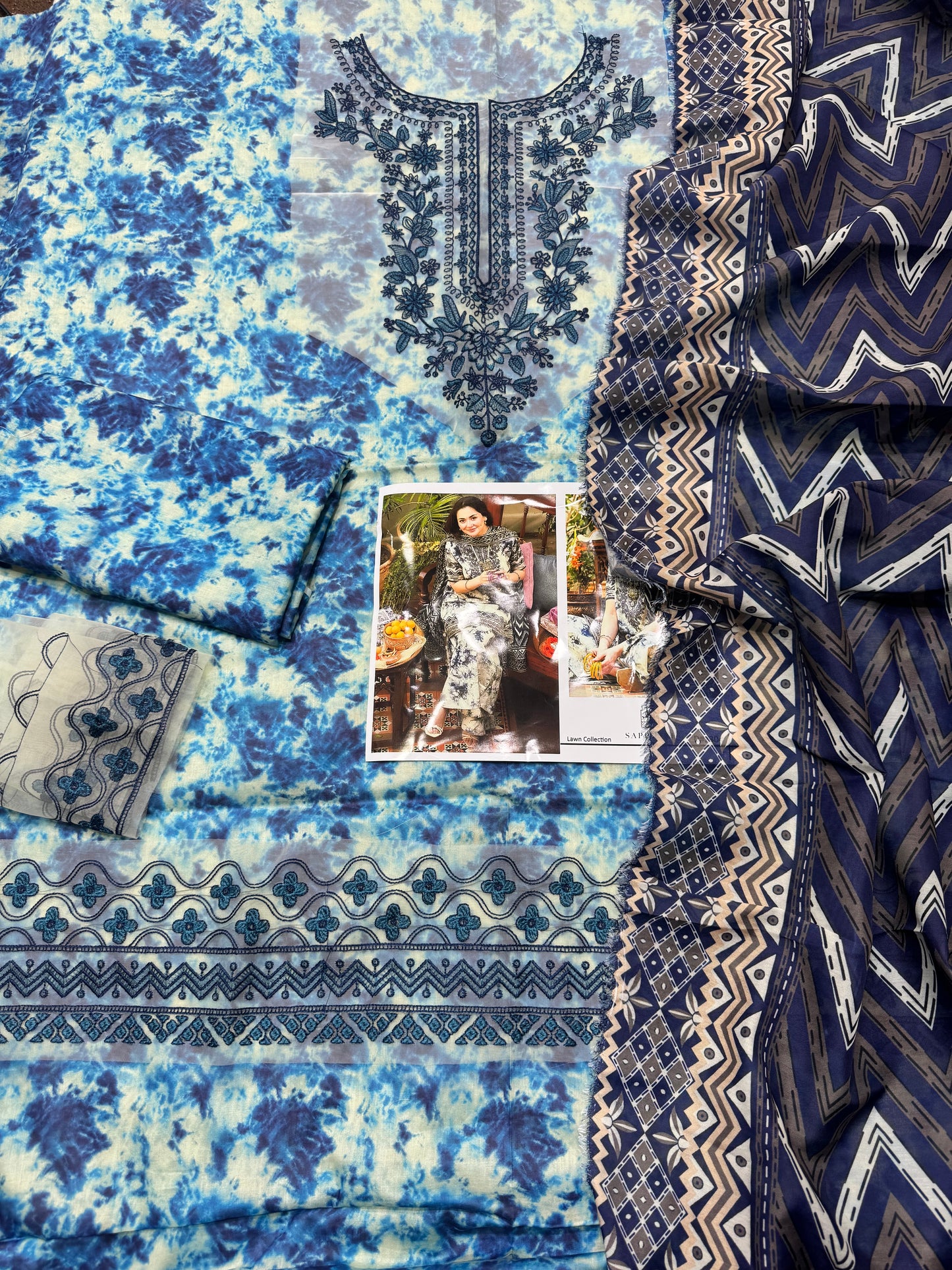 Sapphire Lawn 3pc