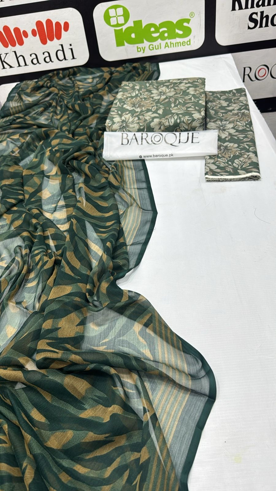 Baroque Lawn 3pc