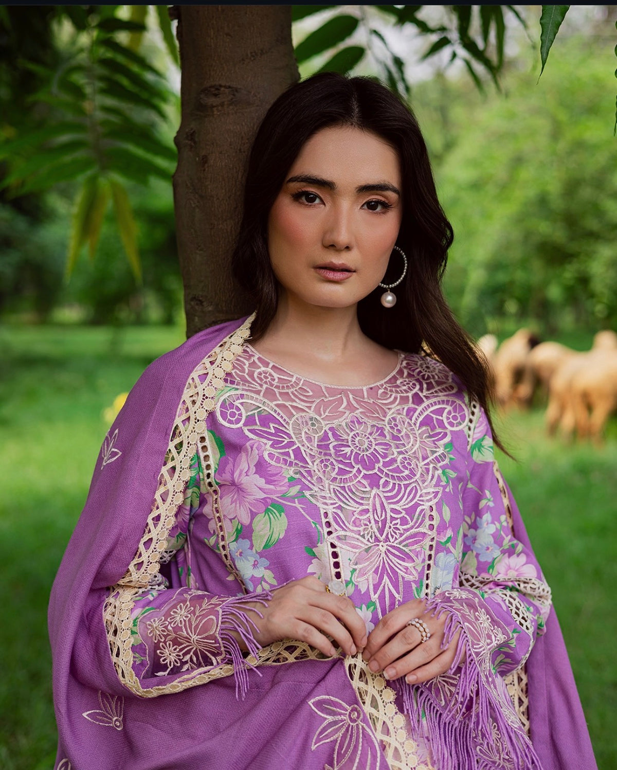 Gardenia Khaddar by Mahnur