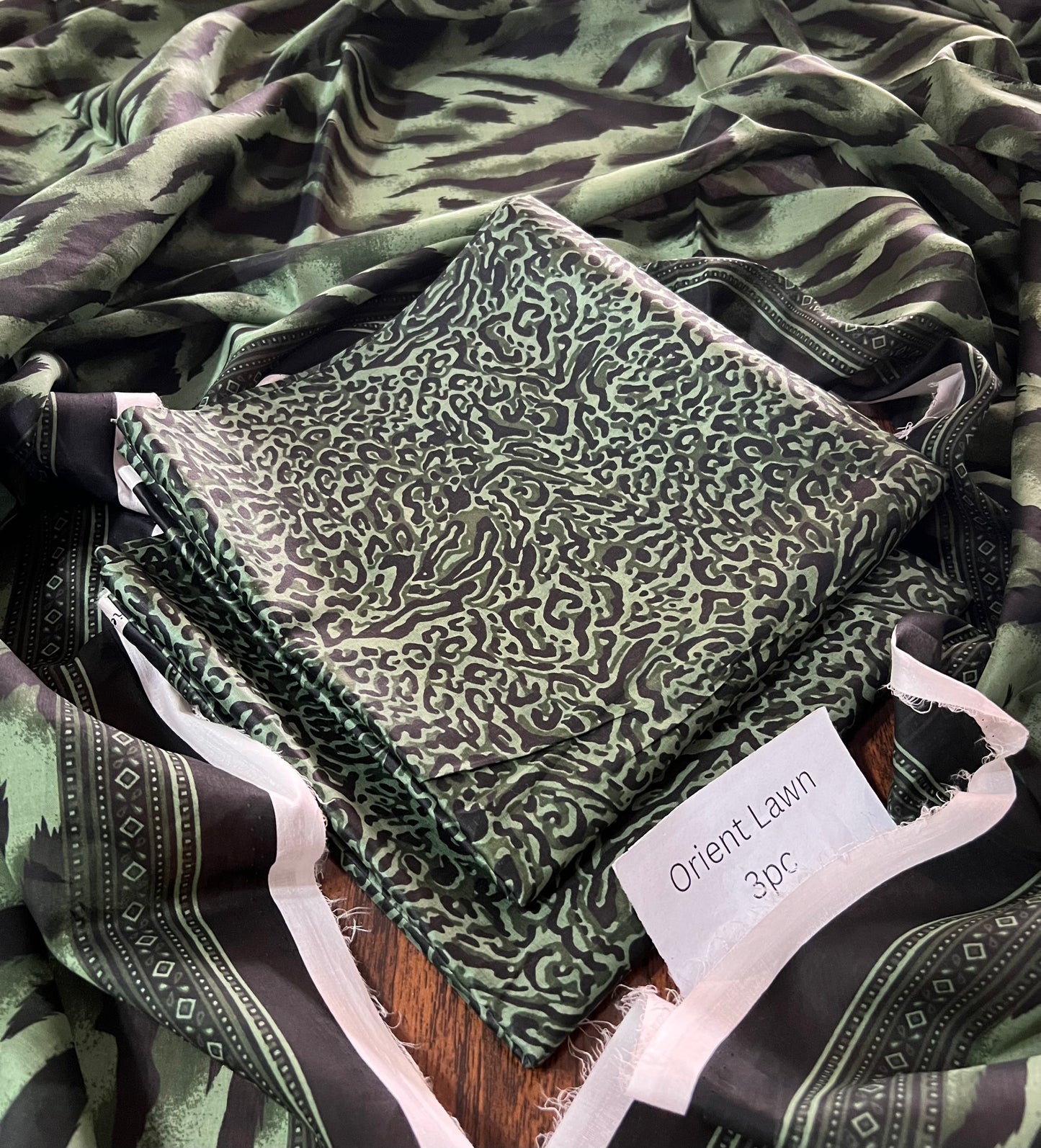 Orient Lawn 3pc ( Green )