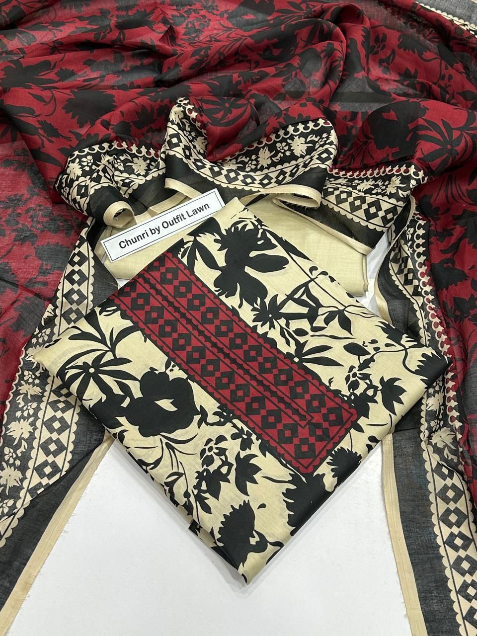Chunri By Outfit Lawn