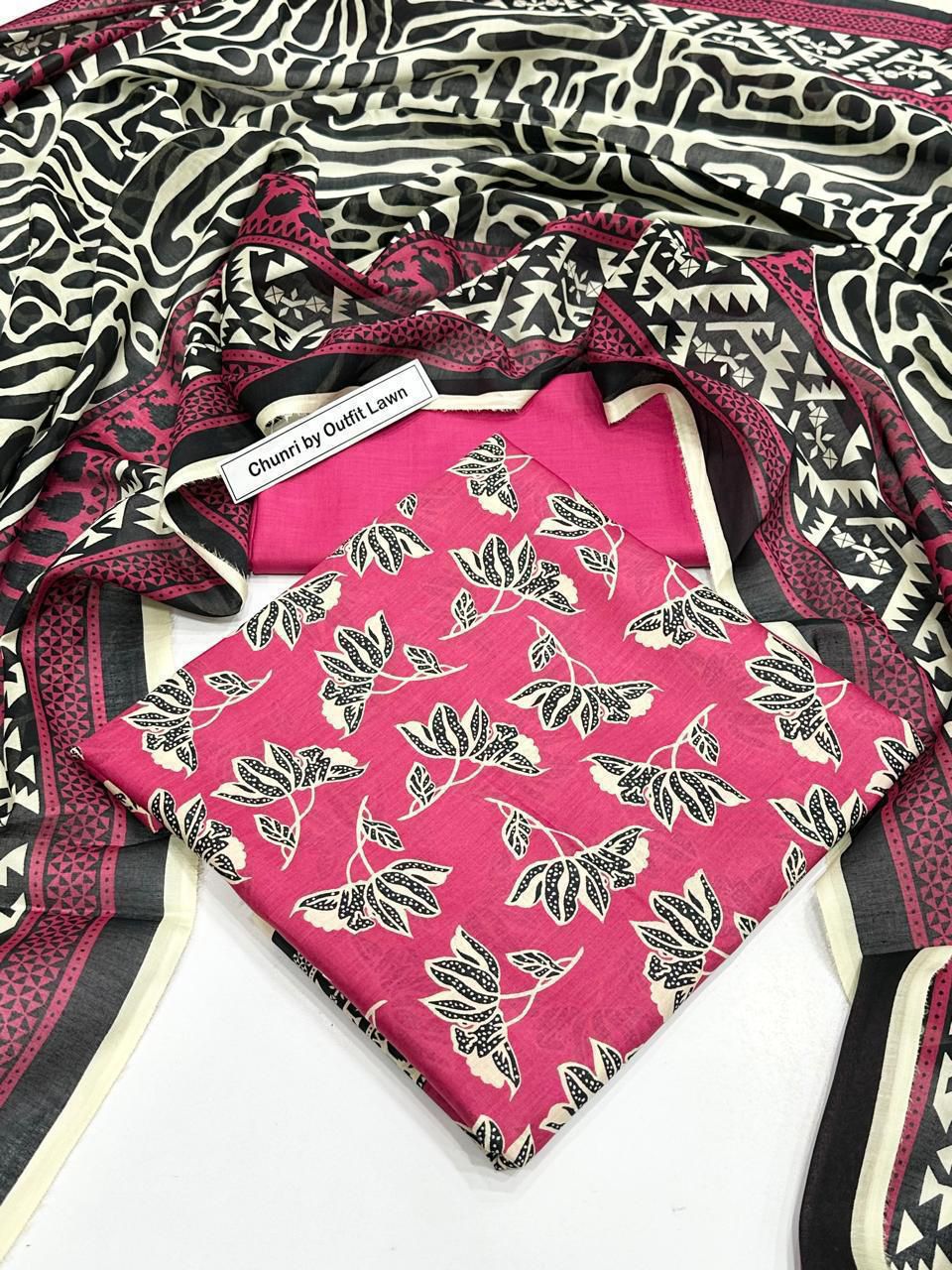 Chunri By Outfit Lawn