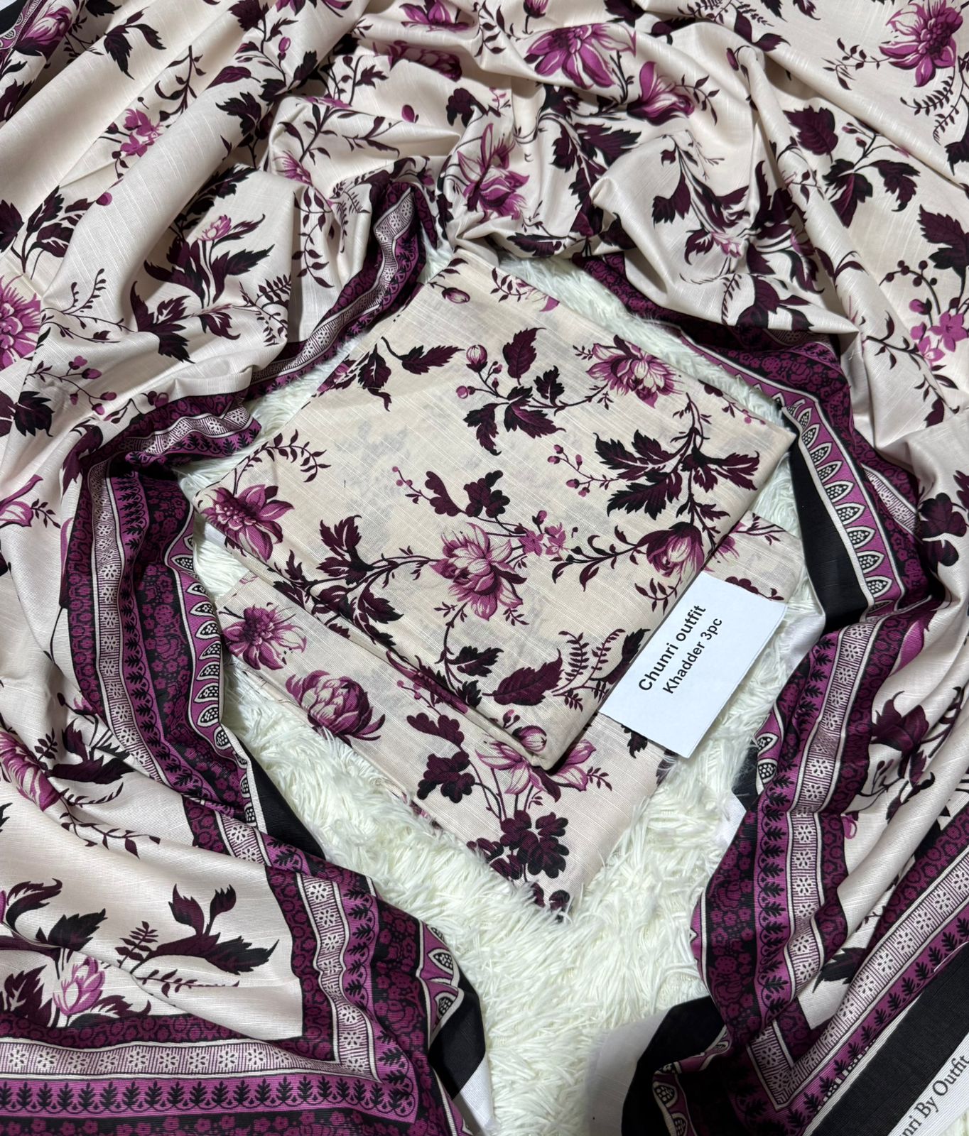 Chunri by Outfit & Almirah