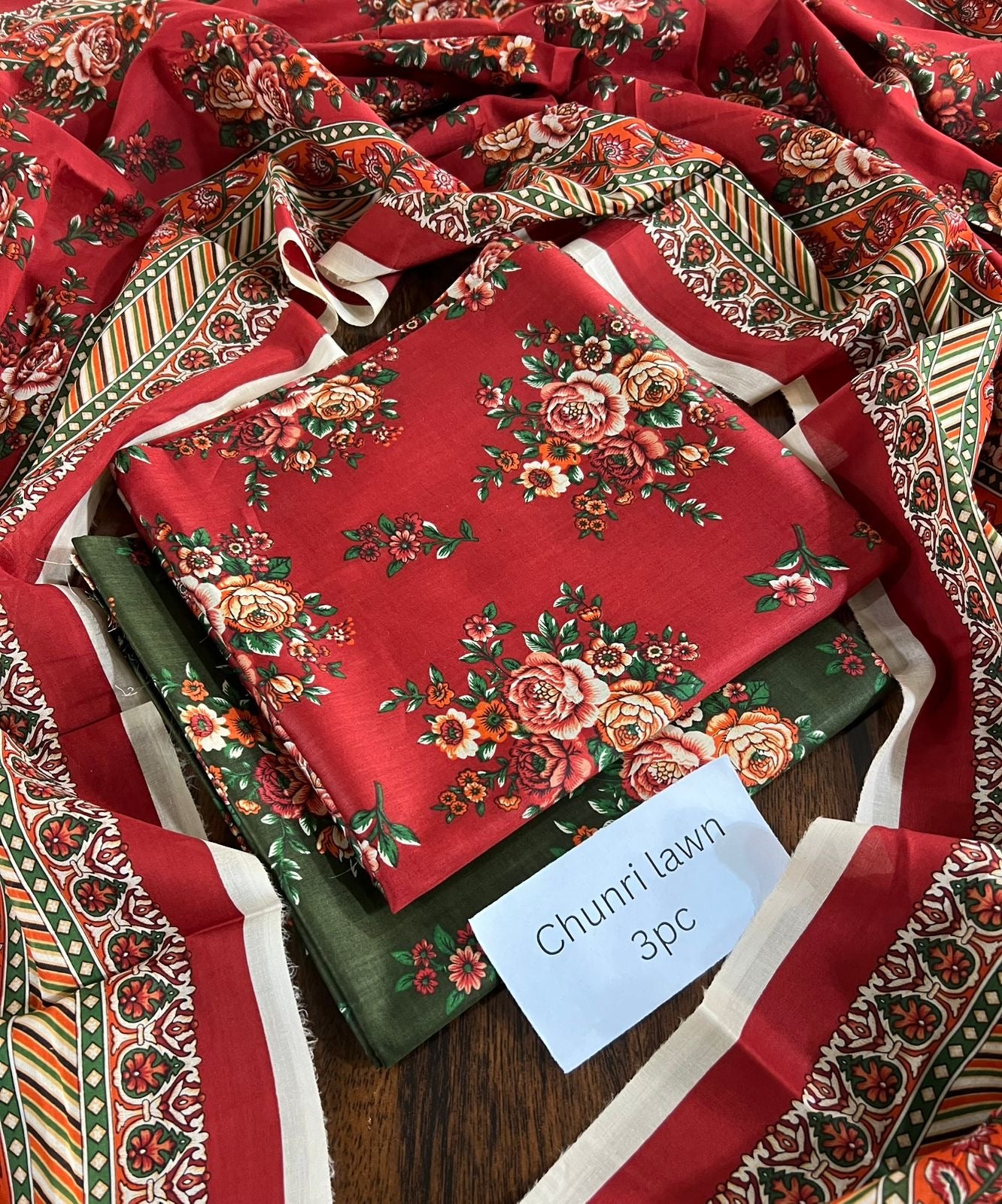 Almirah & chunri lawn