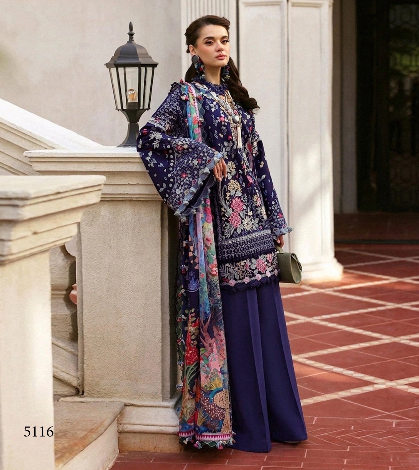 Republic women’s wear ( 5116 )