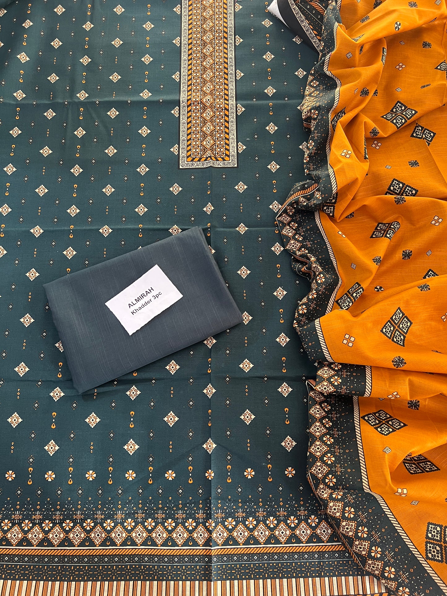 Chunri by Outfit & Almirah