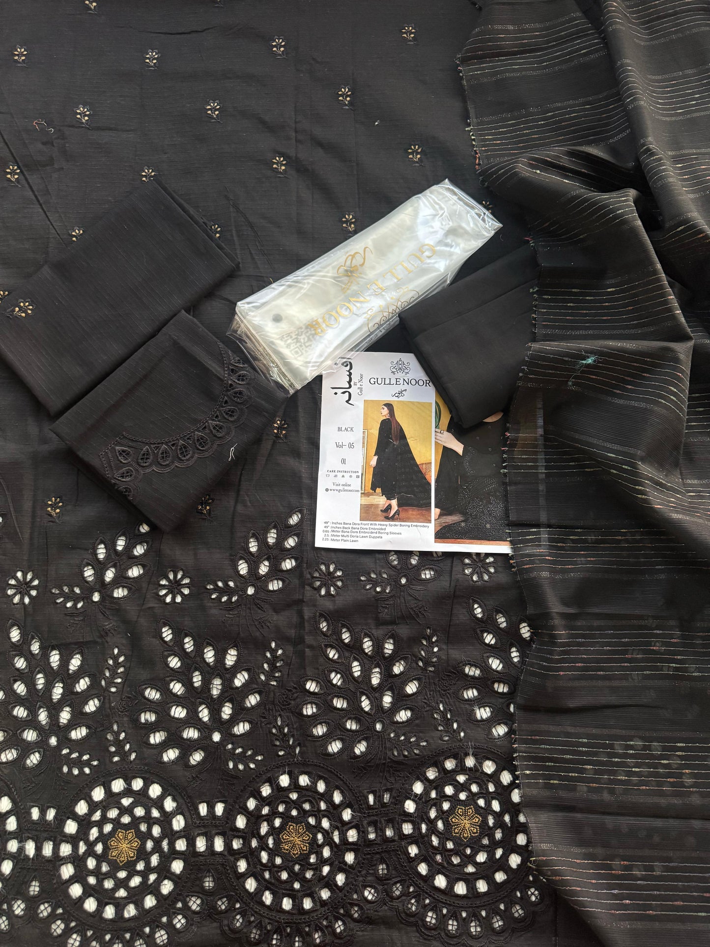 AFSANA BY GULLENOOR Lawn 3pc