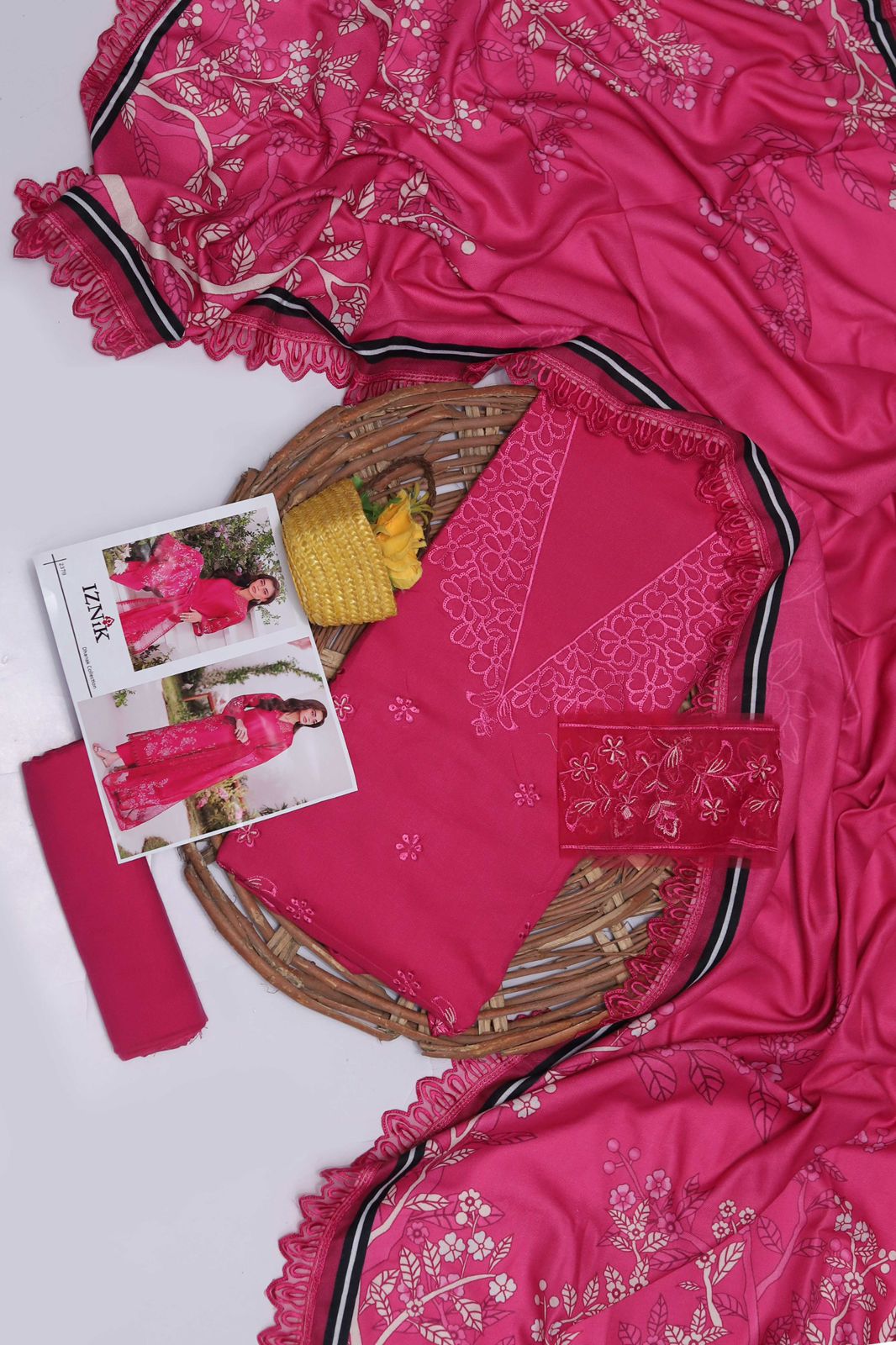 Iznik Dhanak 3pc