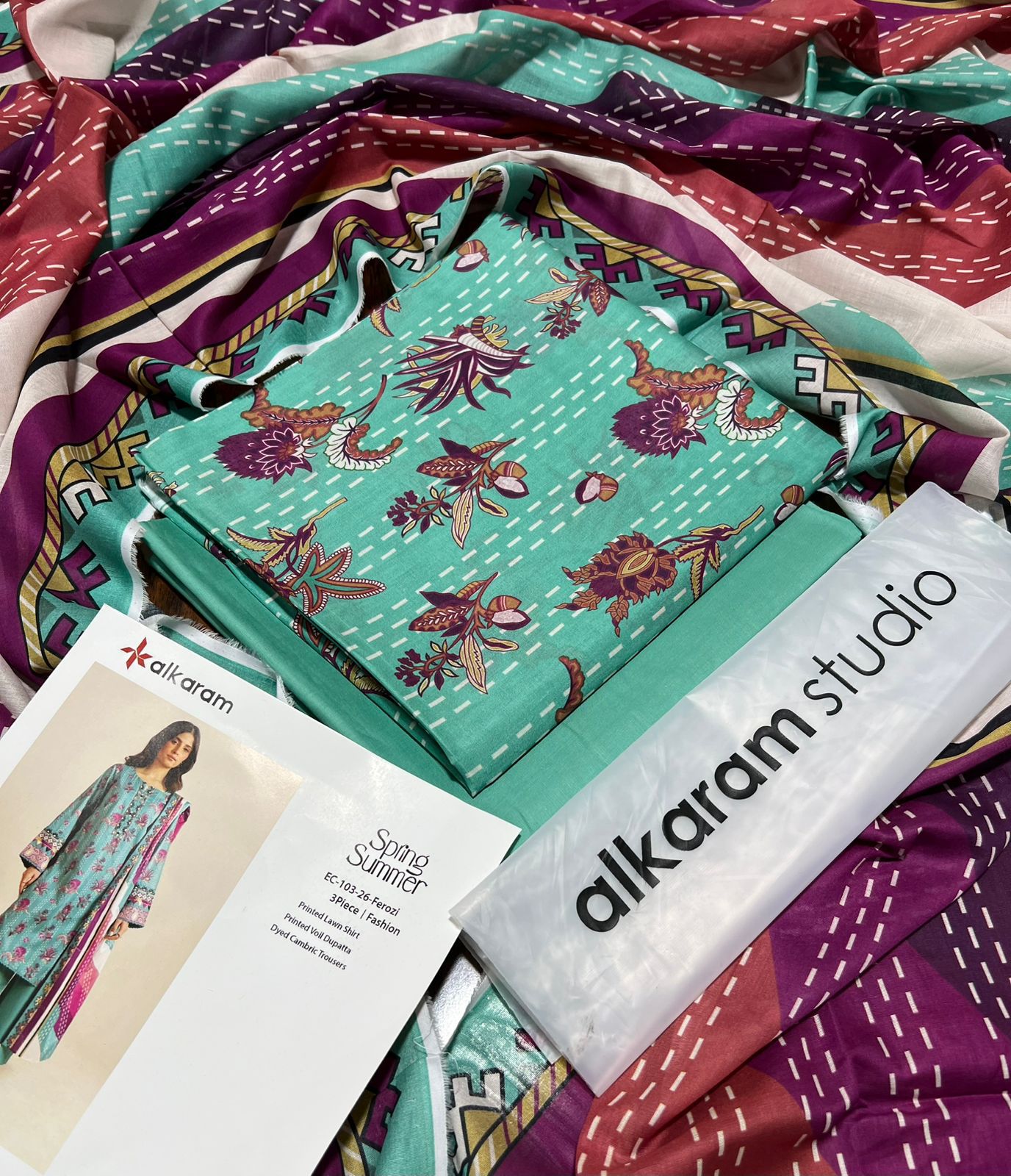 Alkaram Lawn 3pc
