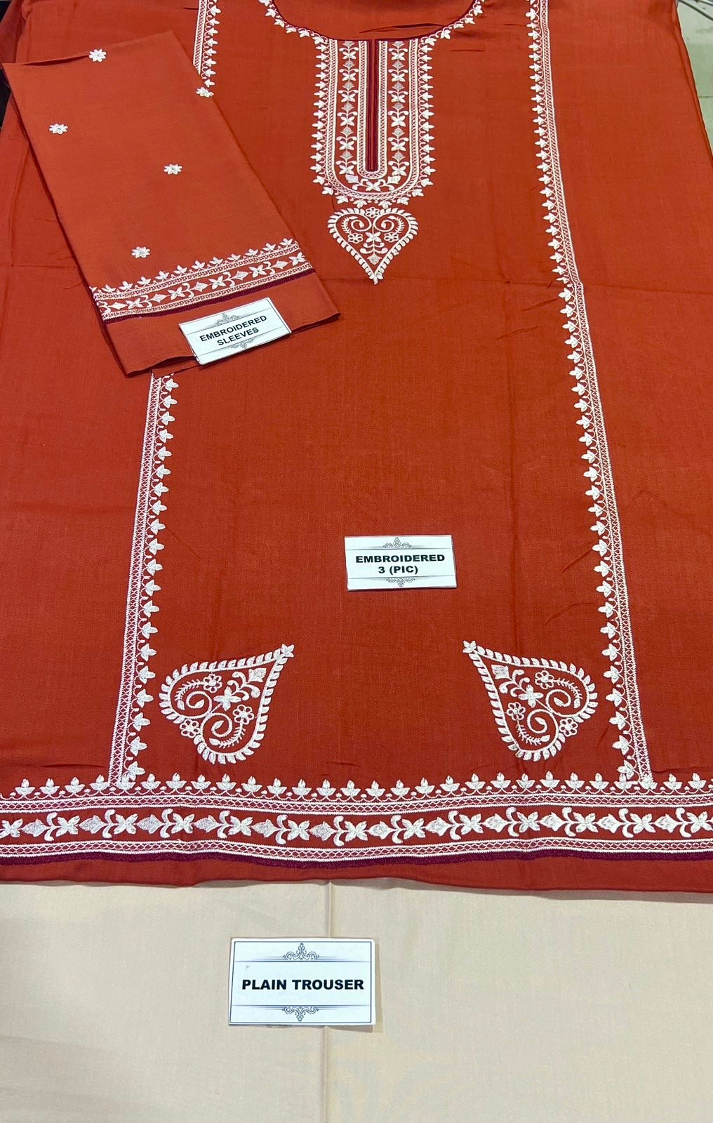 Zara shah Jahan lawn ( 5048 )