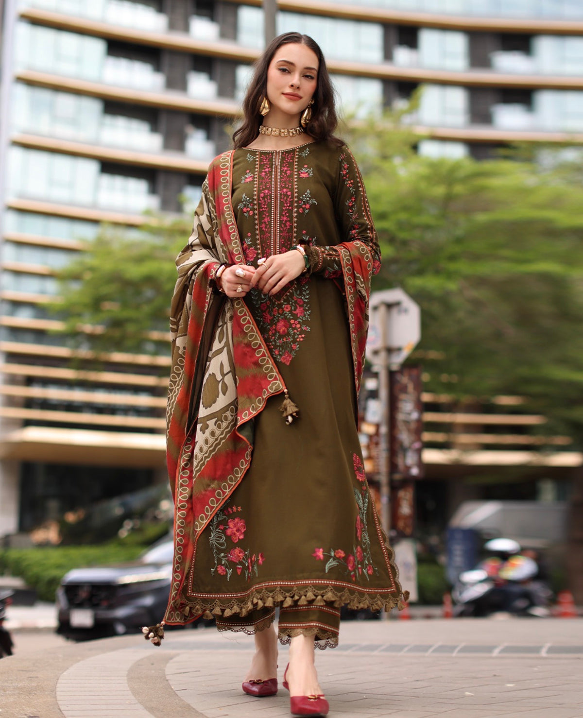 Charizma poshima 3pc Dhanak