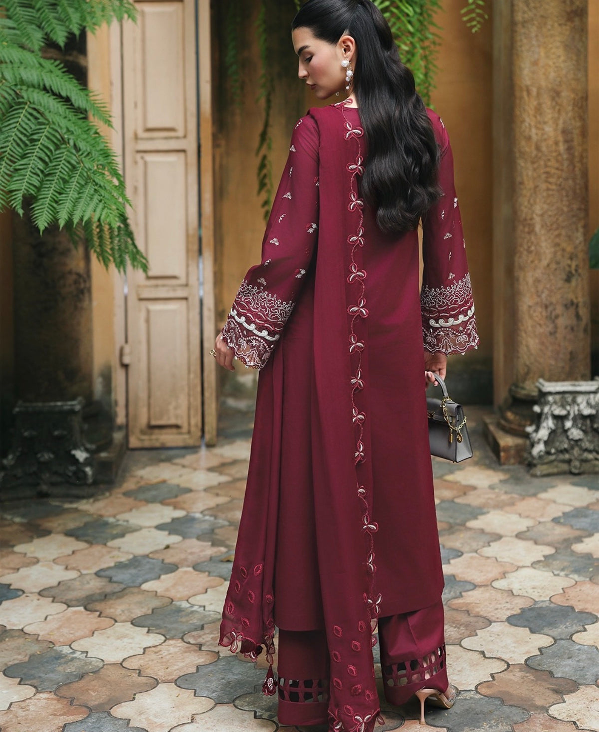 Qalamkar Dhanak