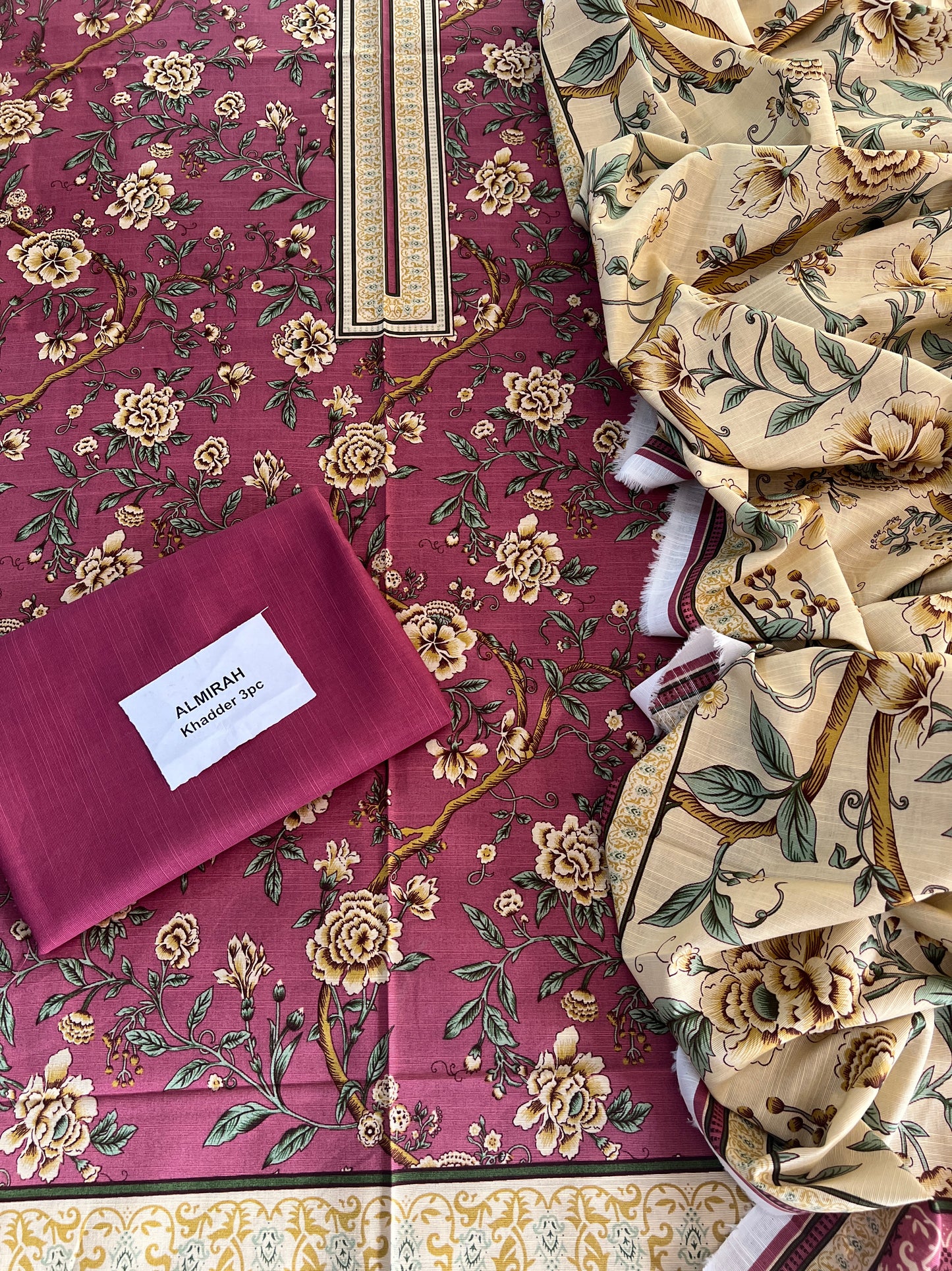 Chunri by Outfit & Almirah