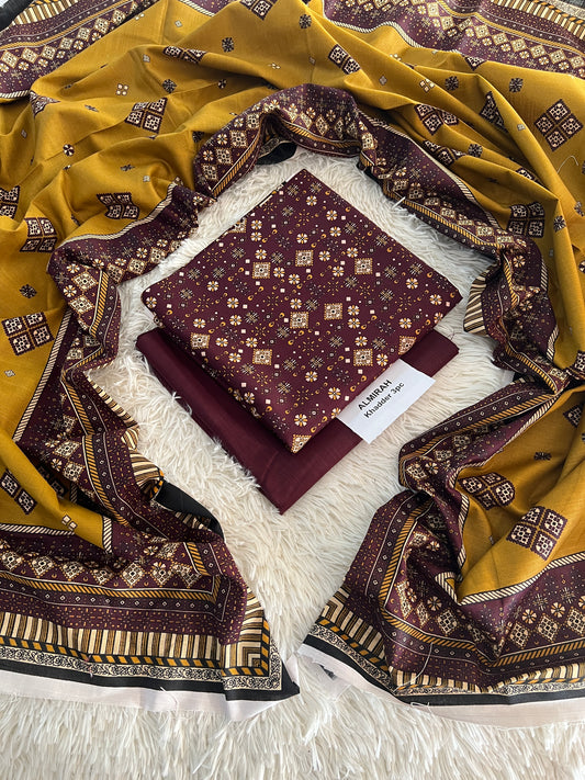 Chunri by Outfit & Almirah