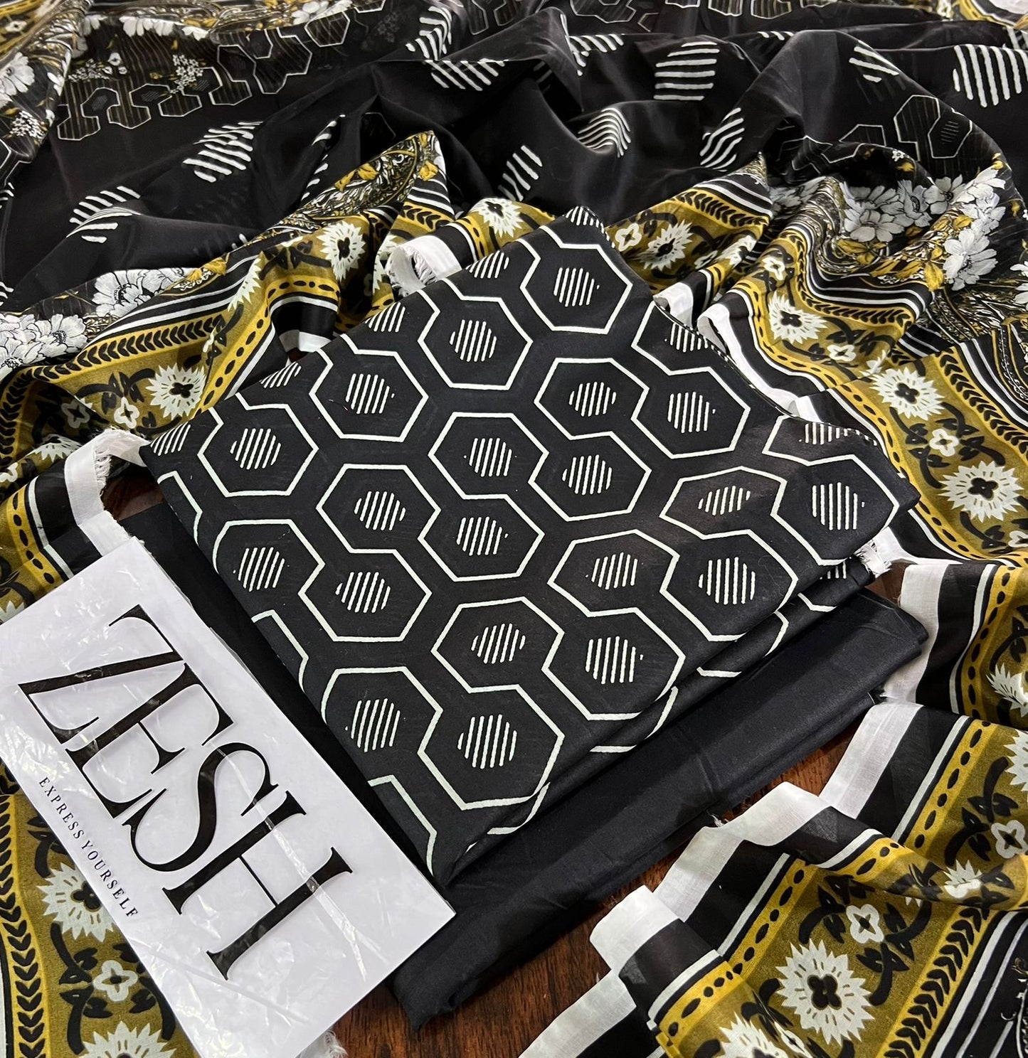 Zesh lawn