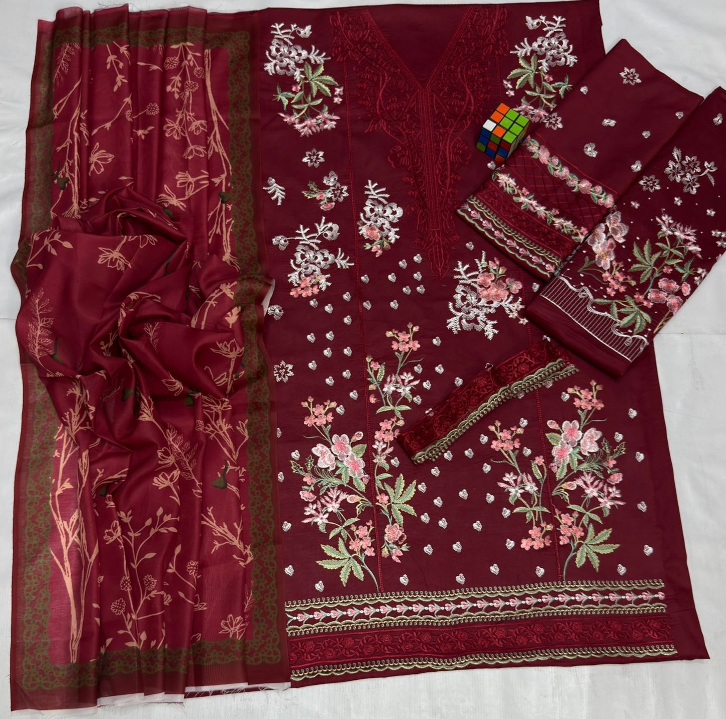 Sobia nazir Lawn  ( 1137 )