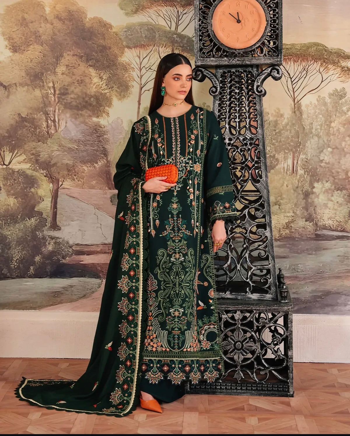 Mahnur karandi 3pc ( secret garden )