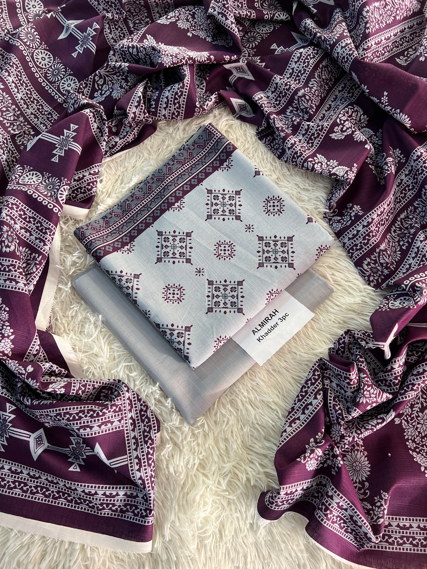 Chunri by Outfit & Almirah