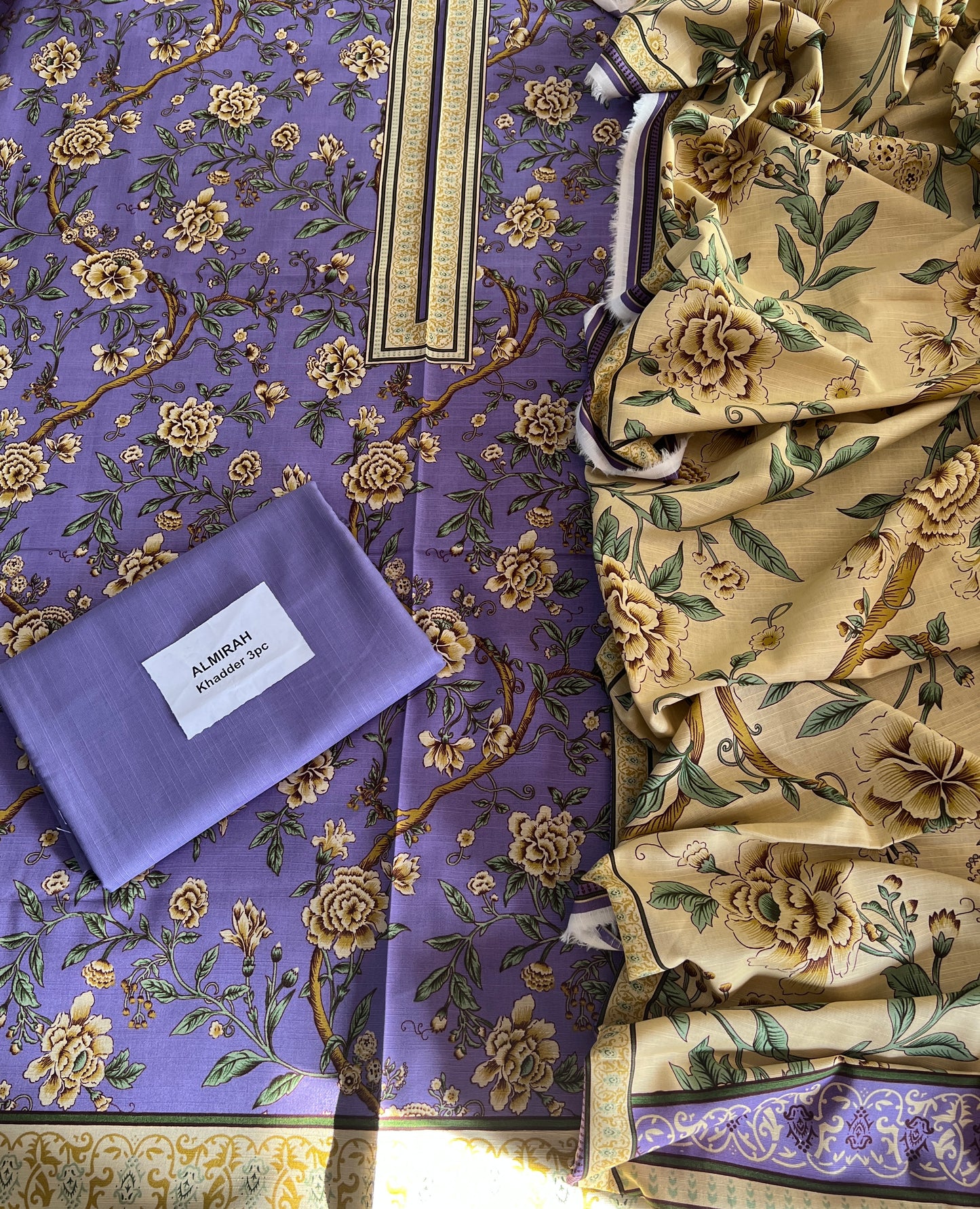 Chunri by Outfit & Almirah