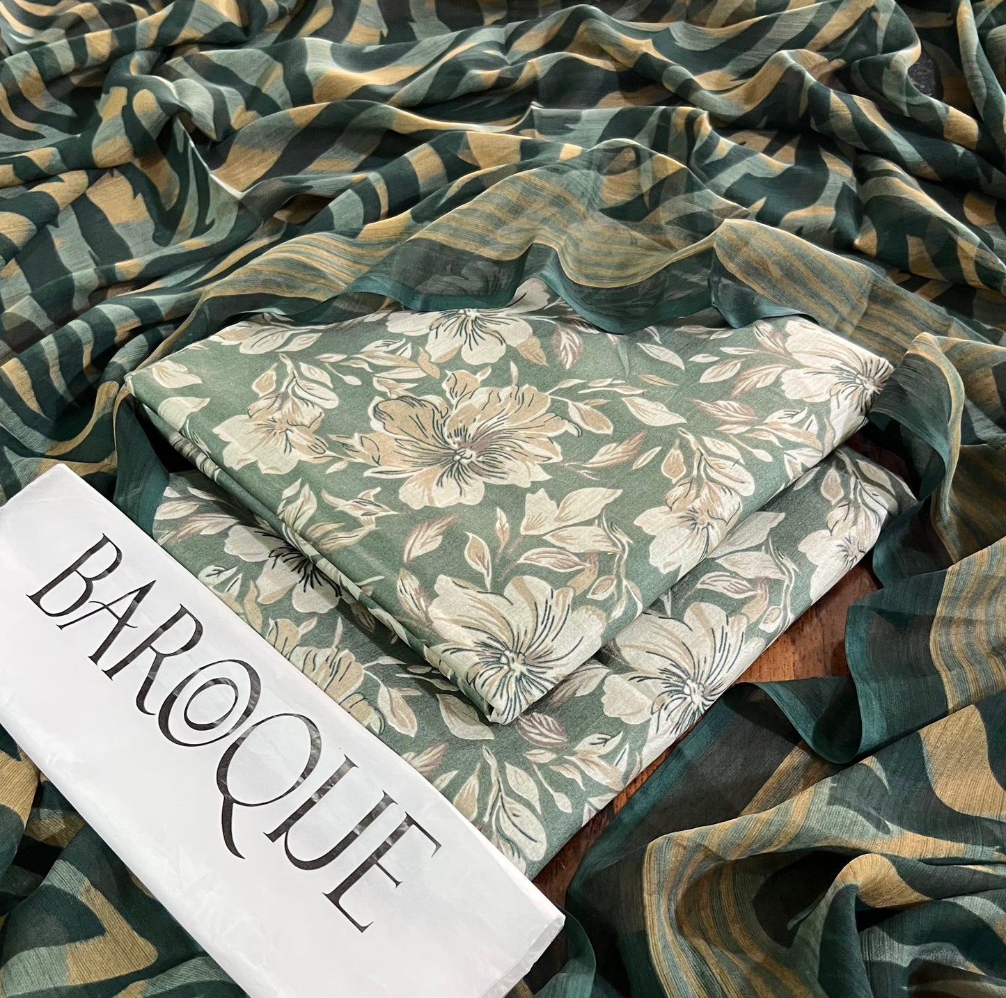 Baroque Lawn 3pc