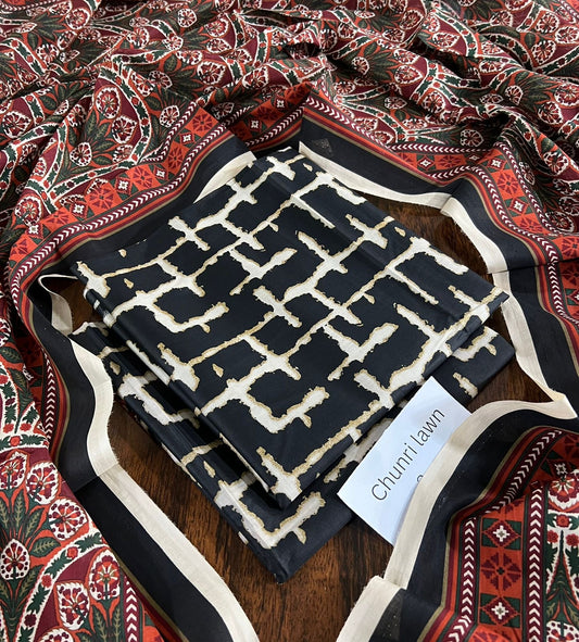 Almirah & chunri lawn