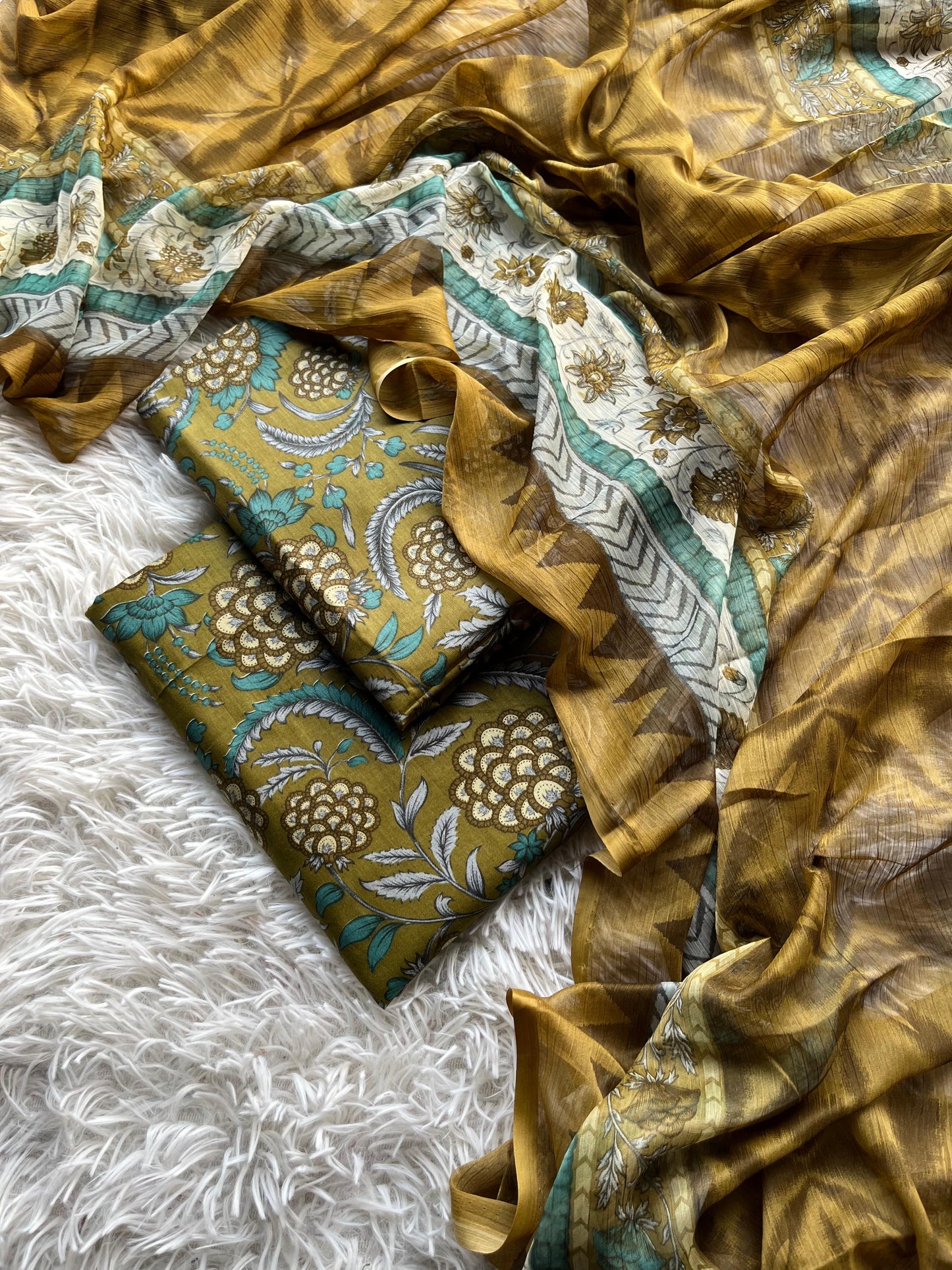 Maria B lawn 3pc