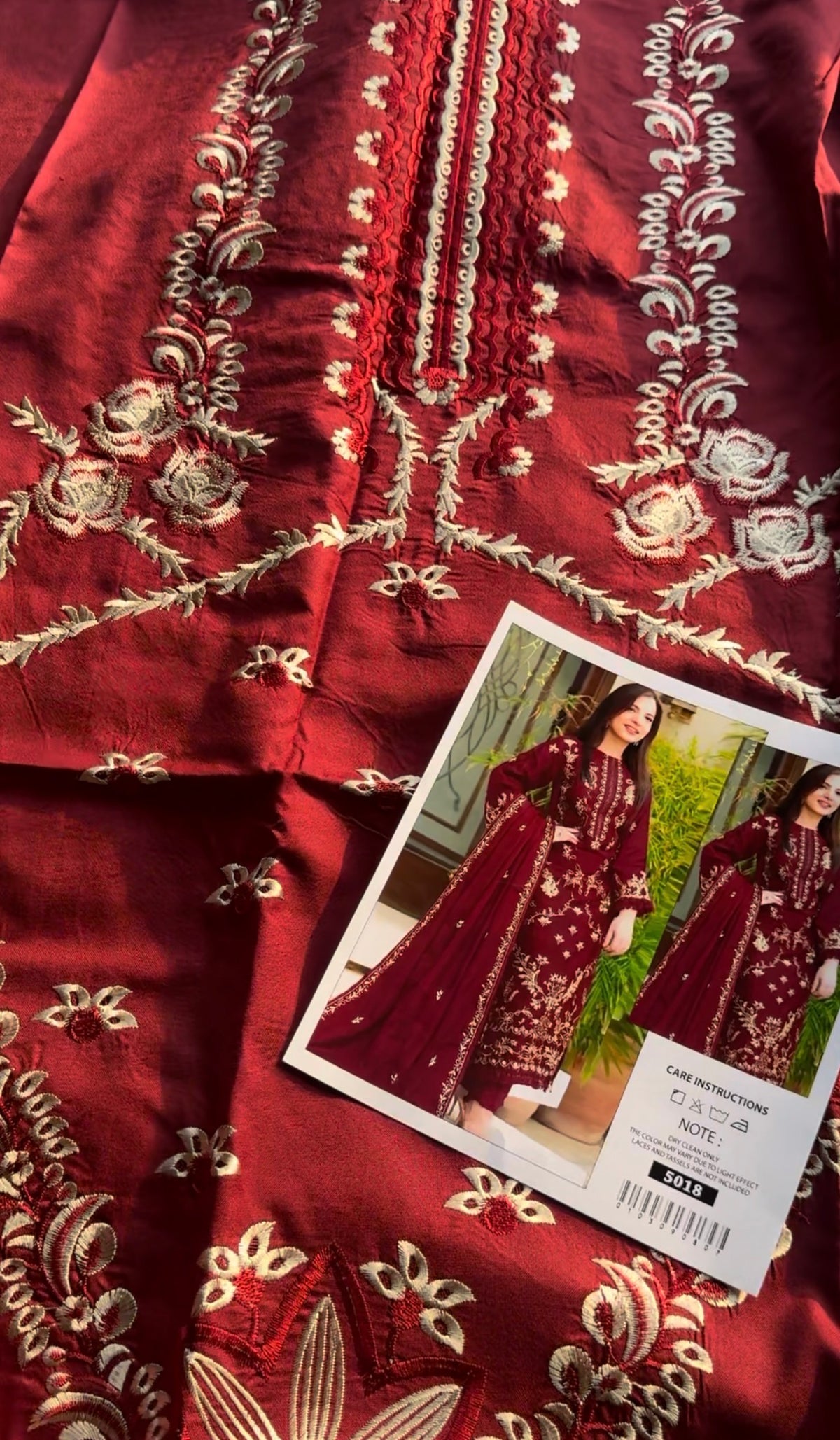 Cross stitch Dhanak ( 5018 )