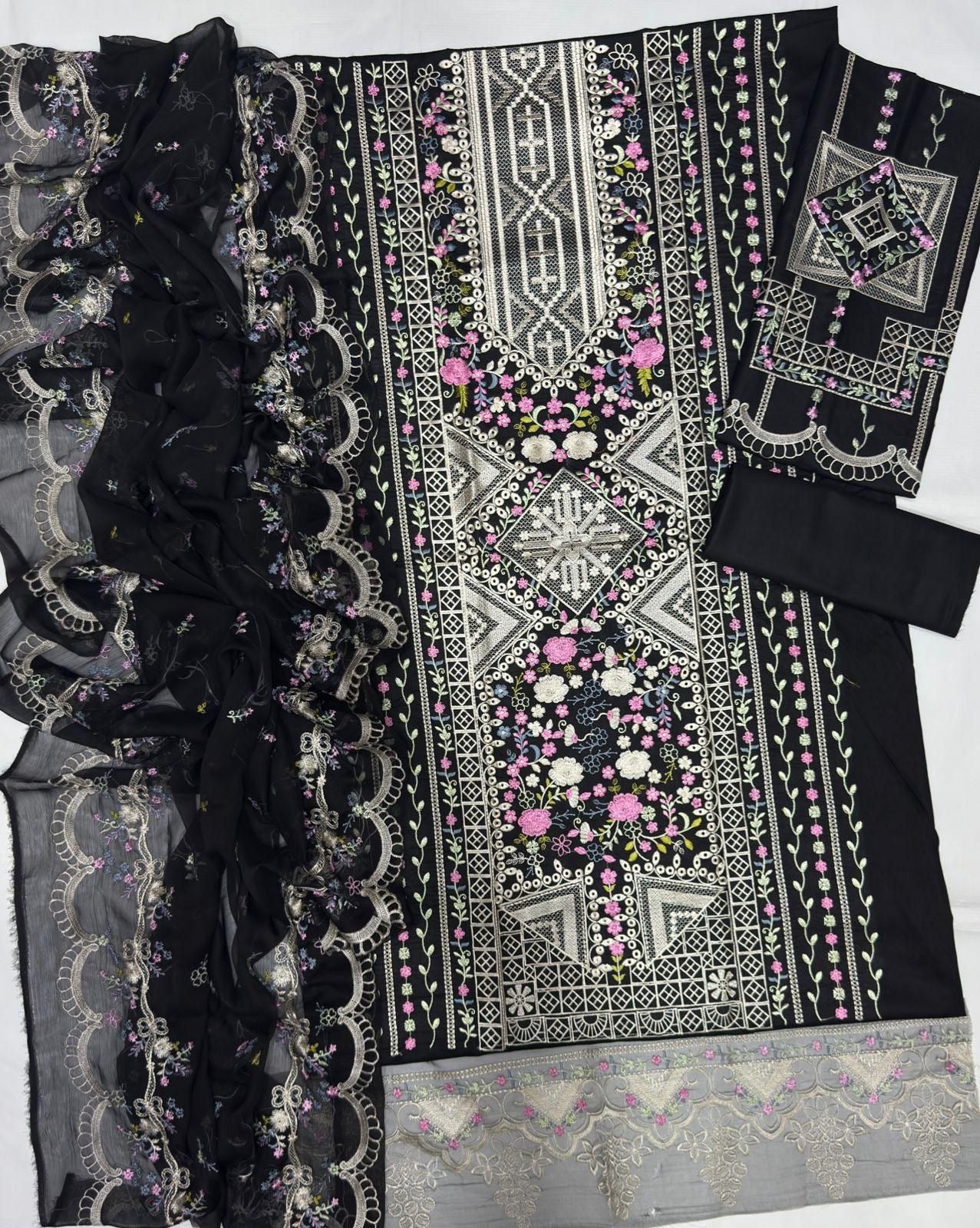 Bin ilyas lawn ( 1223 )