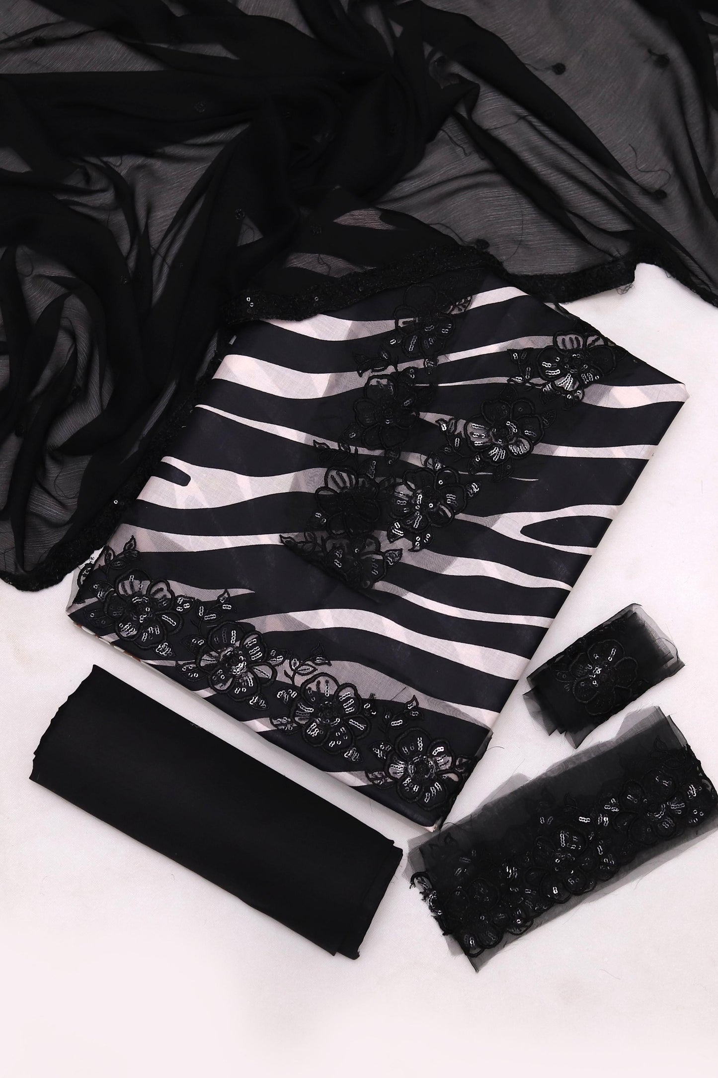 Maria B Lawn 3Pc