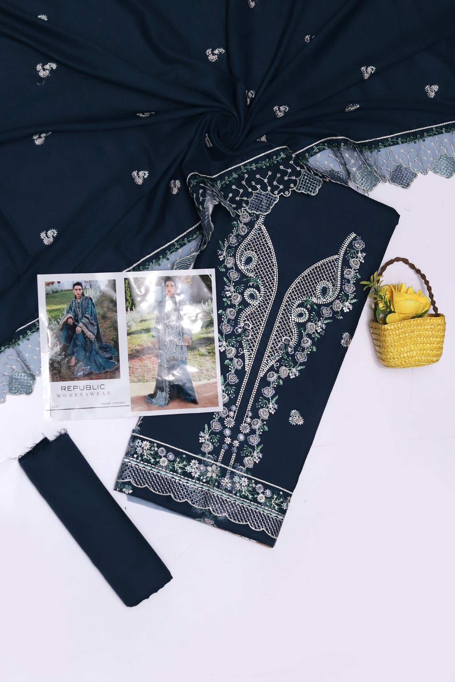 Republic Women’s Wear Dhanak 3pc