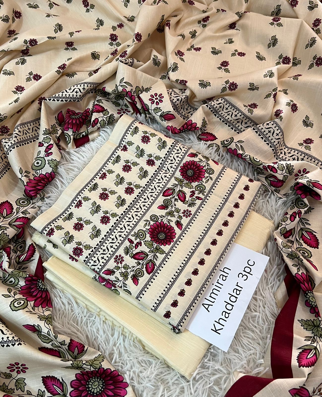 Chunri & Almirah by Outfit 3pc